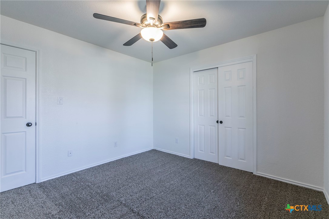 5609 E Lakeshore Drive Property Photo 17