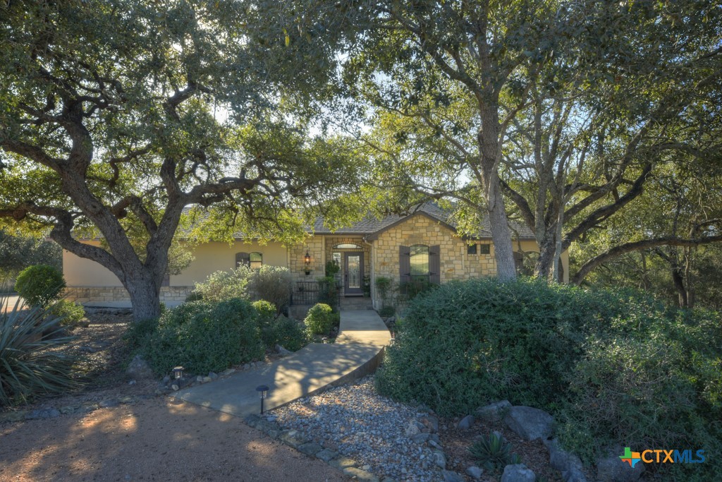 129 Iron Horse Property Photo