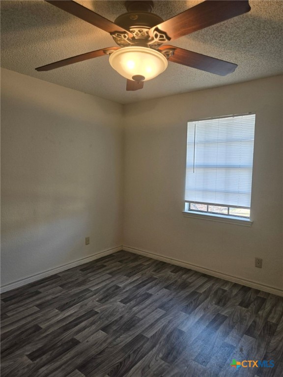 4805 Cedarhill Circle C & B Property Photo 4
