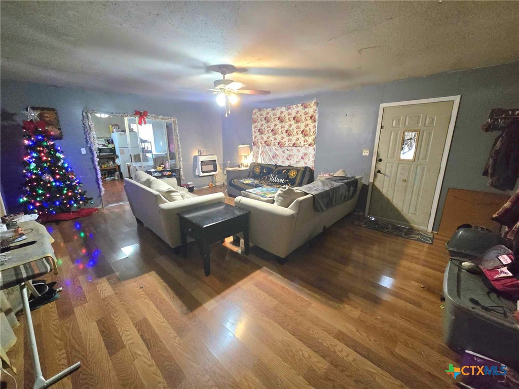 221 Horseshoe Bend Property Photo 1
