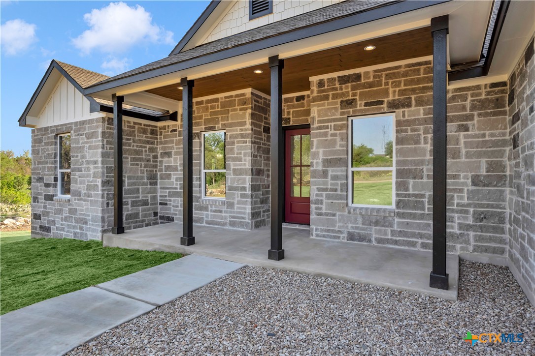 113 Cobblestone Lane Property Photo 4
