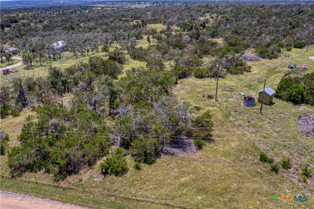 11ac Dinosaur Ranch Road Property Photo 15
