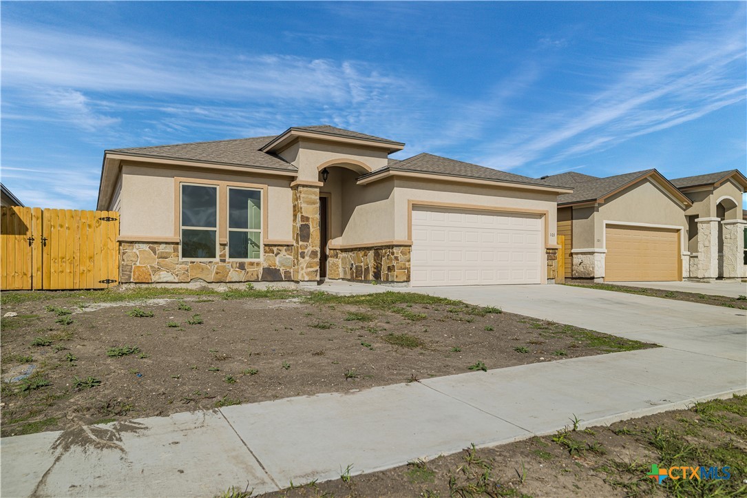 103 Giacomo Drive Property Photo 2