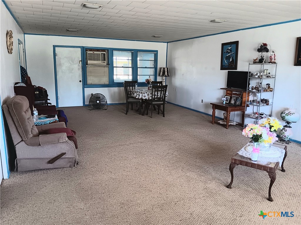 500 N Texas Avenue Property Photo 5