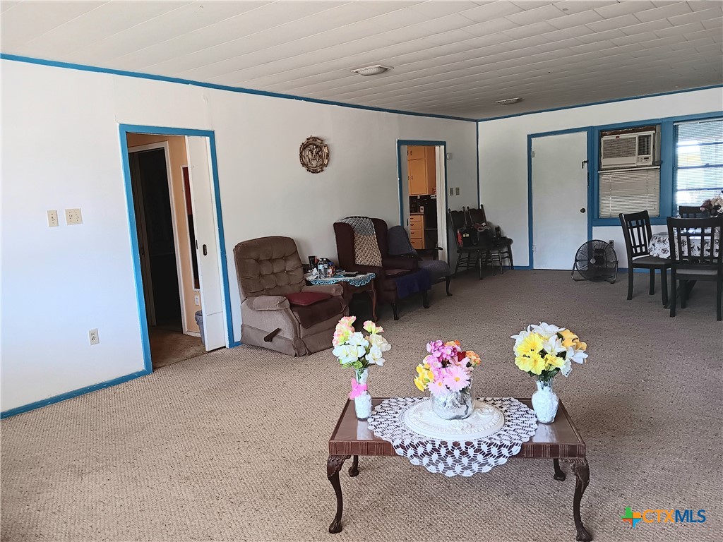 500 N Texas Avenue Property Photo 6