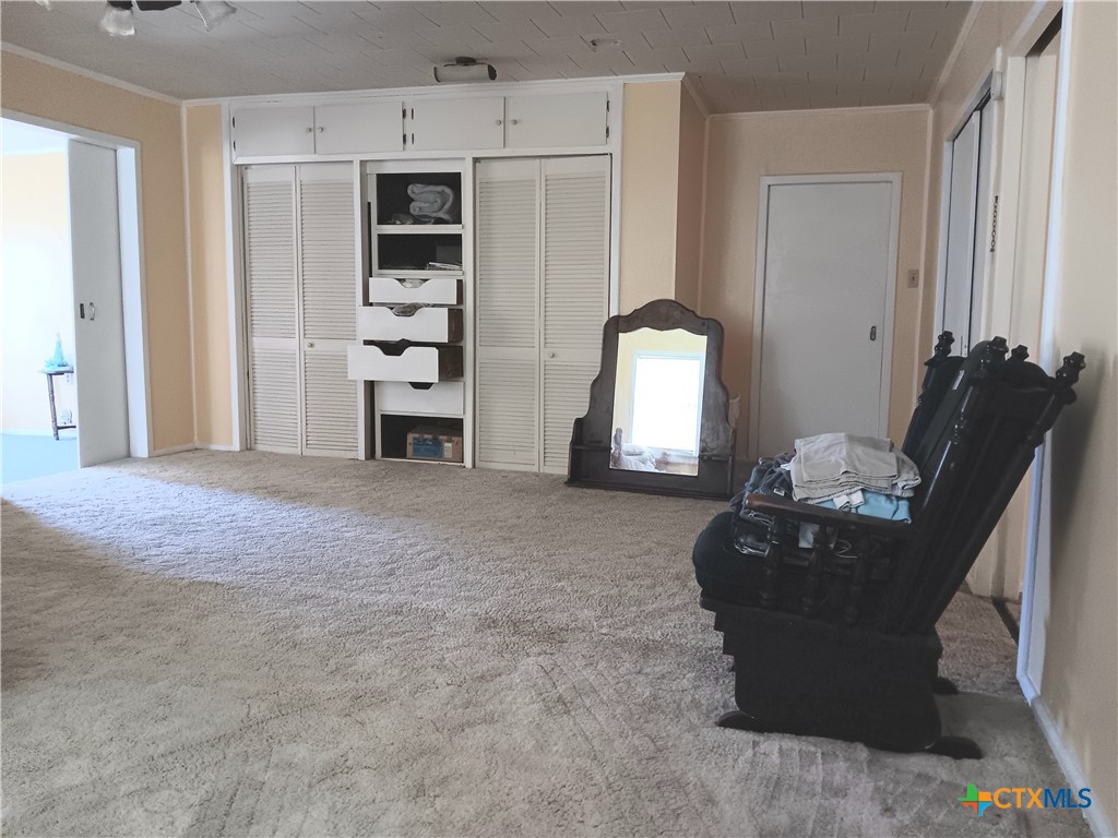 500 N Texas Avenue Property Photo 10