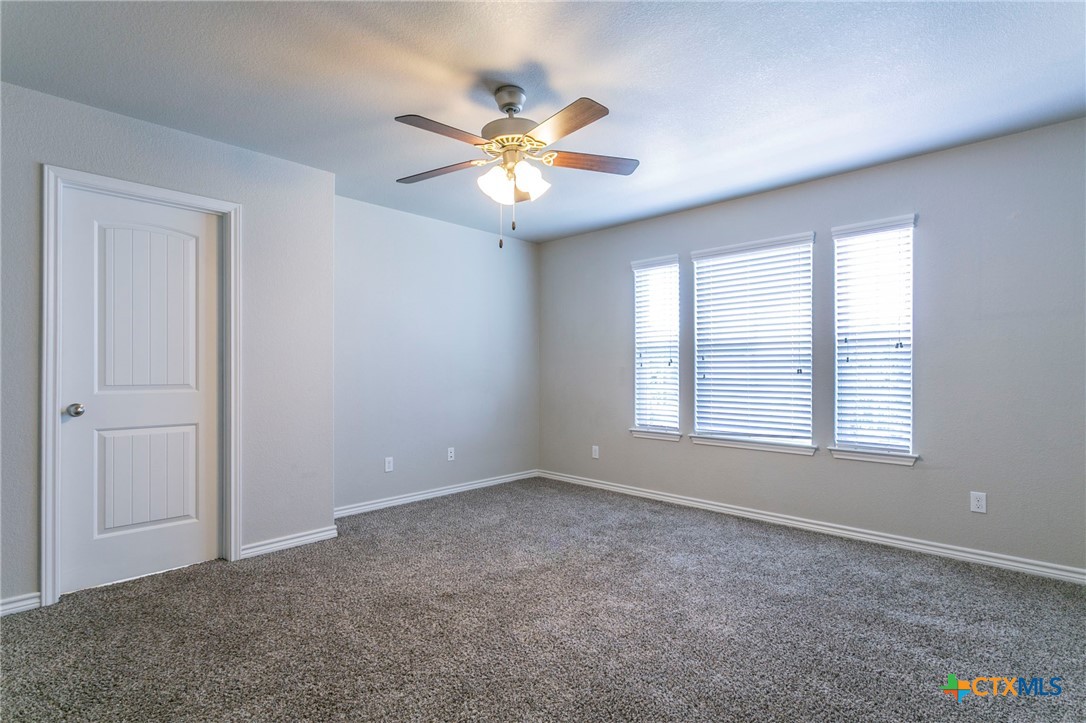 607 Westfield Boulevard Property Photo 5
