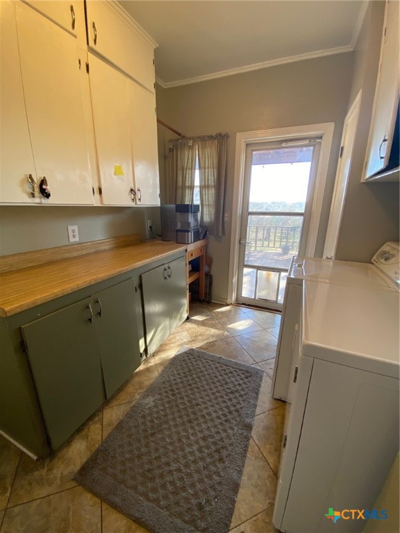 606 College Street Property Photo 36