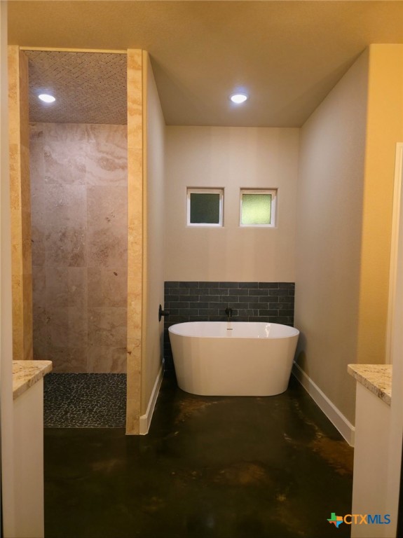114 Overlook Trail Property Photo 15