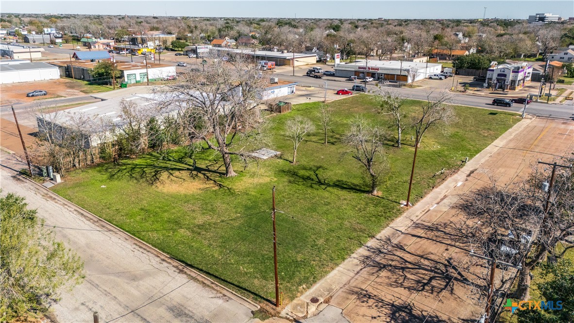 1601 N Navarro Street Property Photo 12