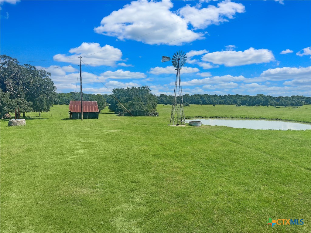 2270 Young Lane Property Photo 3