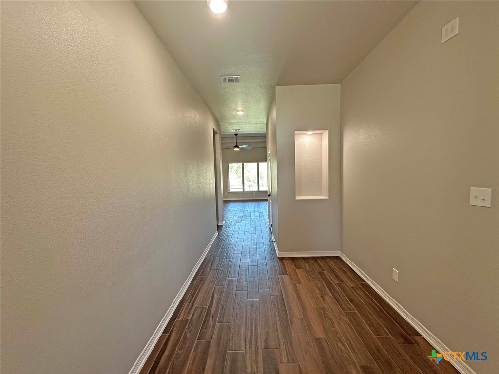 137 Lasso Loop Property Photo 12