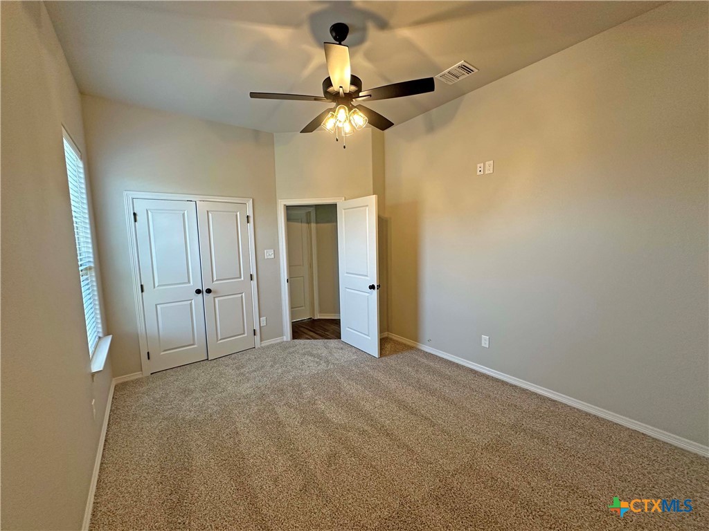 137 Lasso Loop Property Photo 19
