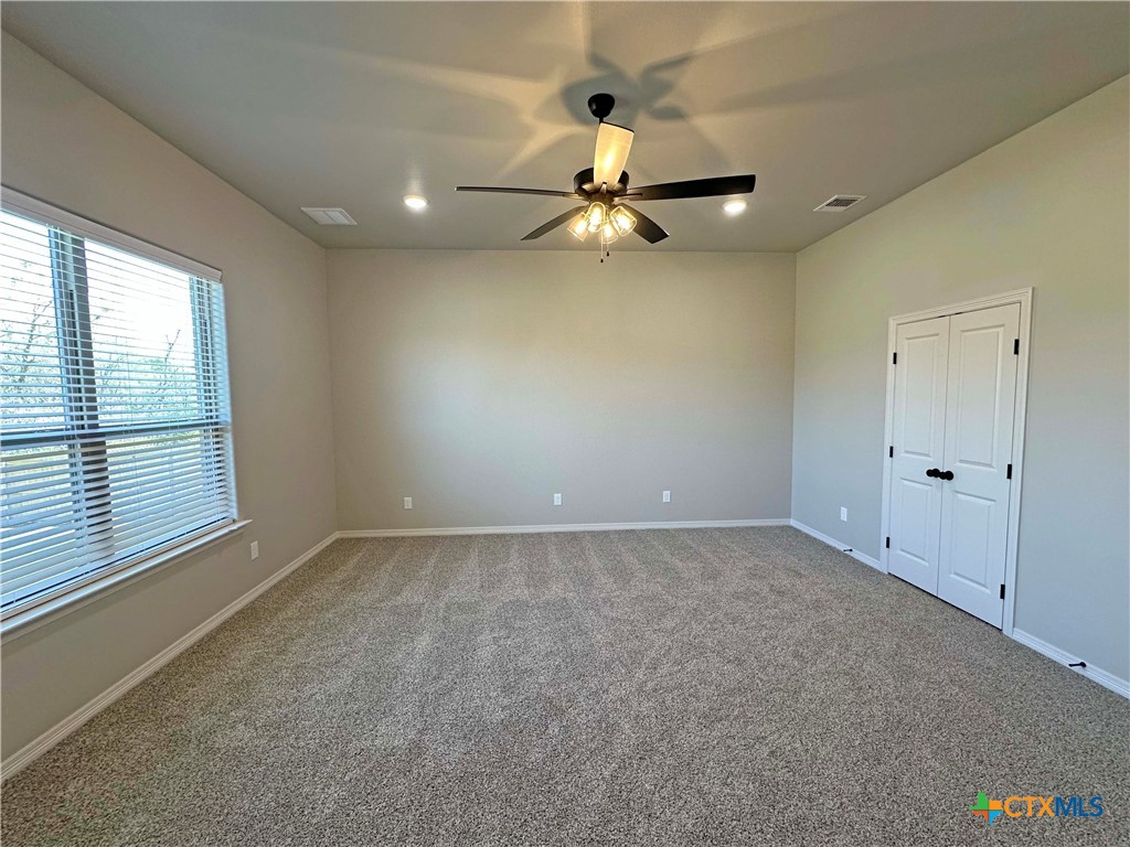 137 Lasso Loop Property Photo 20