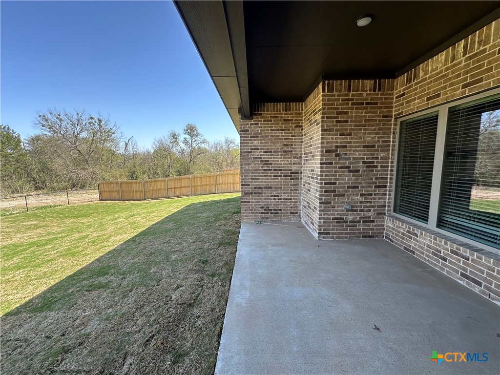 137 Lasso Loop Property Photo 27