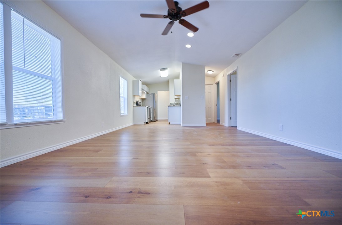 917 Evergreen Drive Property Photo 4