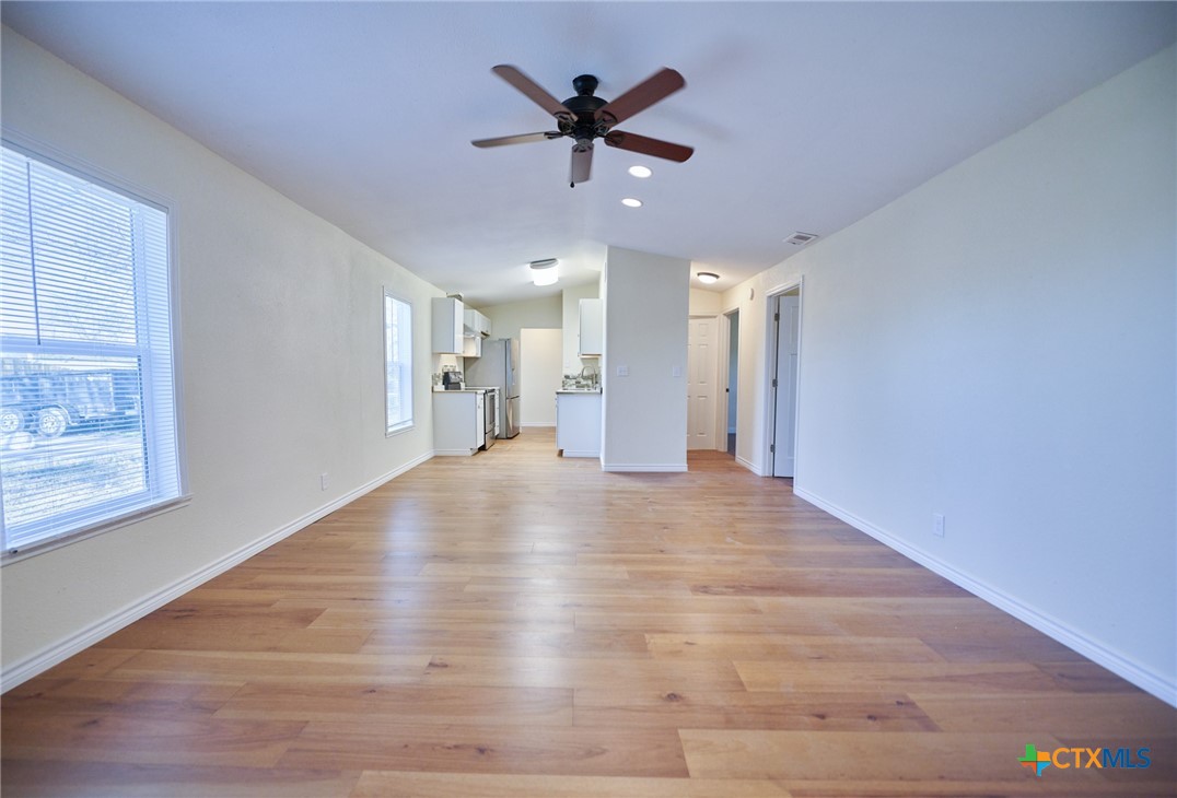917 Evergreen Drive Property Photo 5