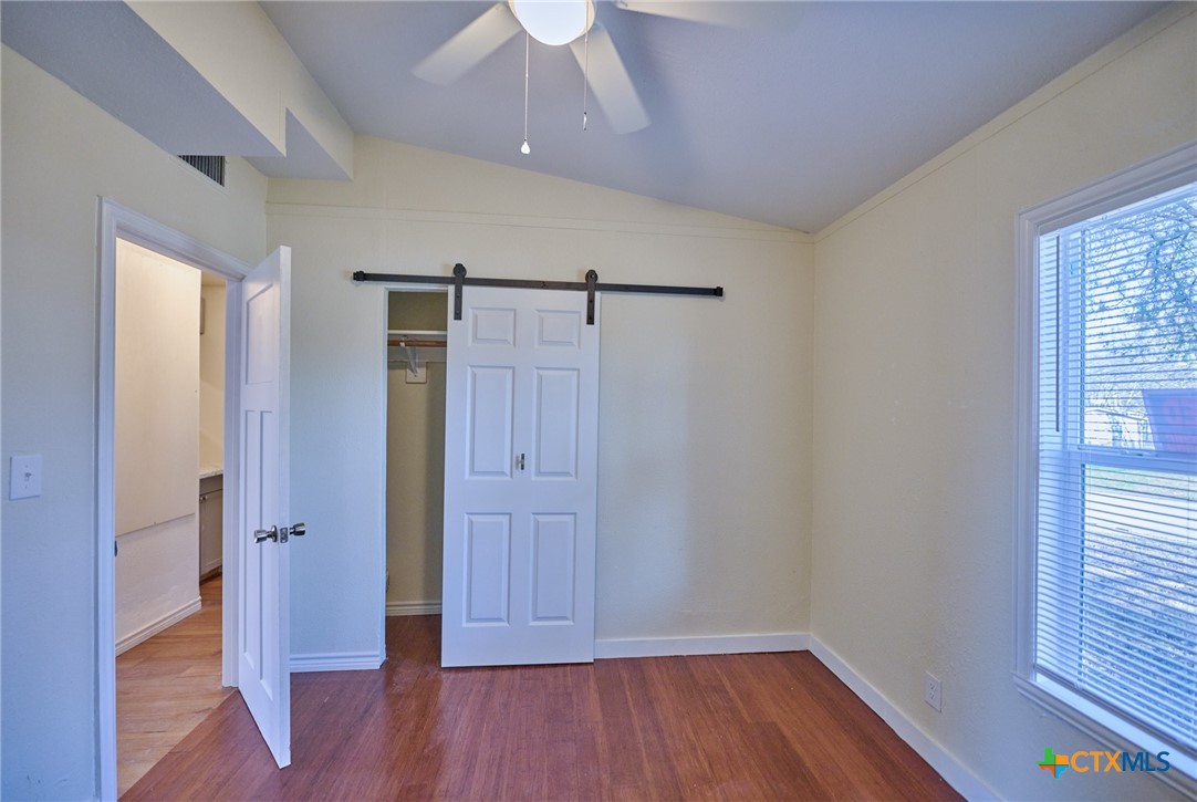 917 Evergreen Drive Property Photo 10