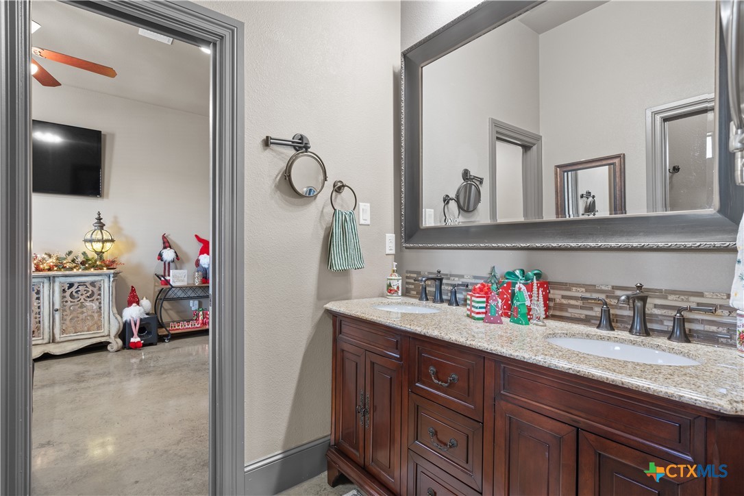 509 Hickory Drive Property Photo 21