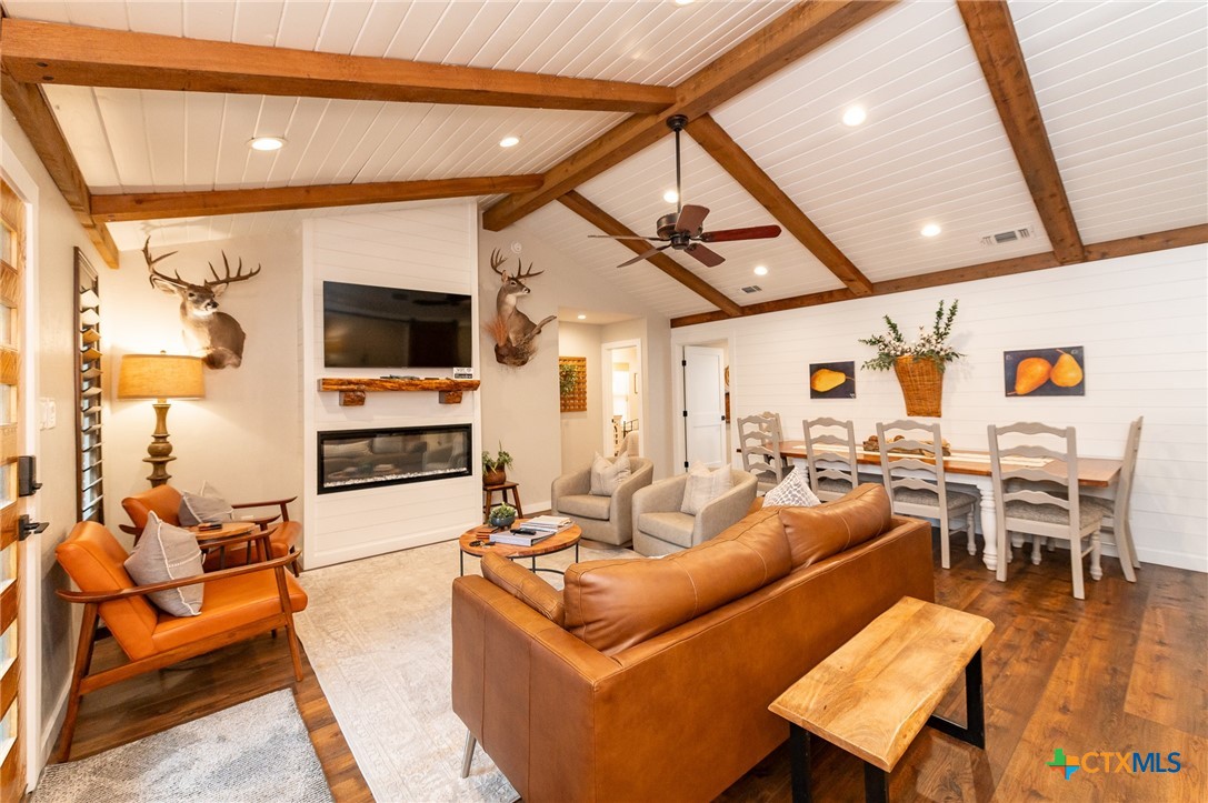 15600 Ranch Road 12 Property Photo 4