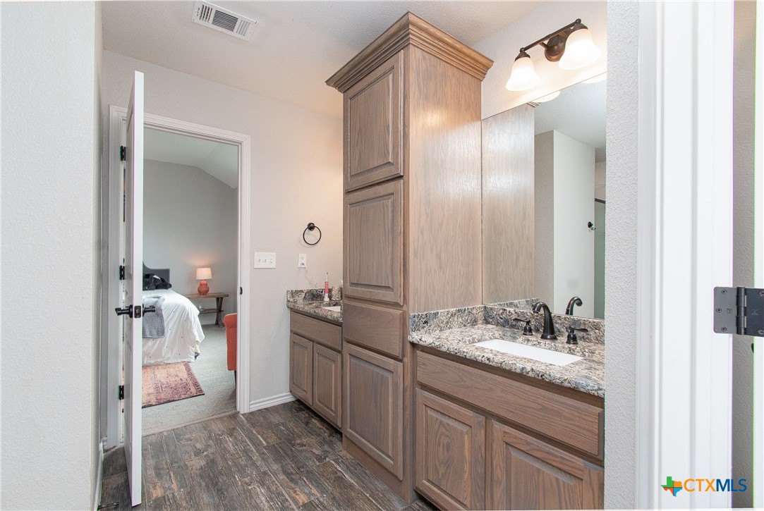 2212 Teton Avenue Property Photo 11