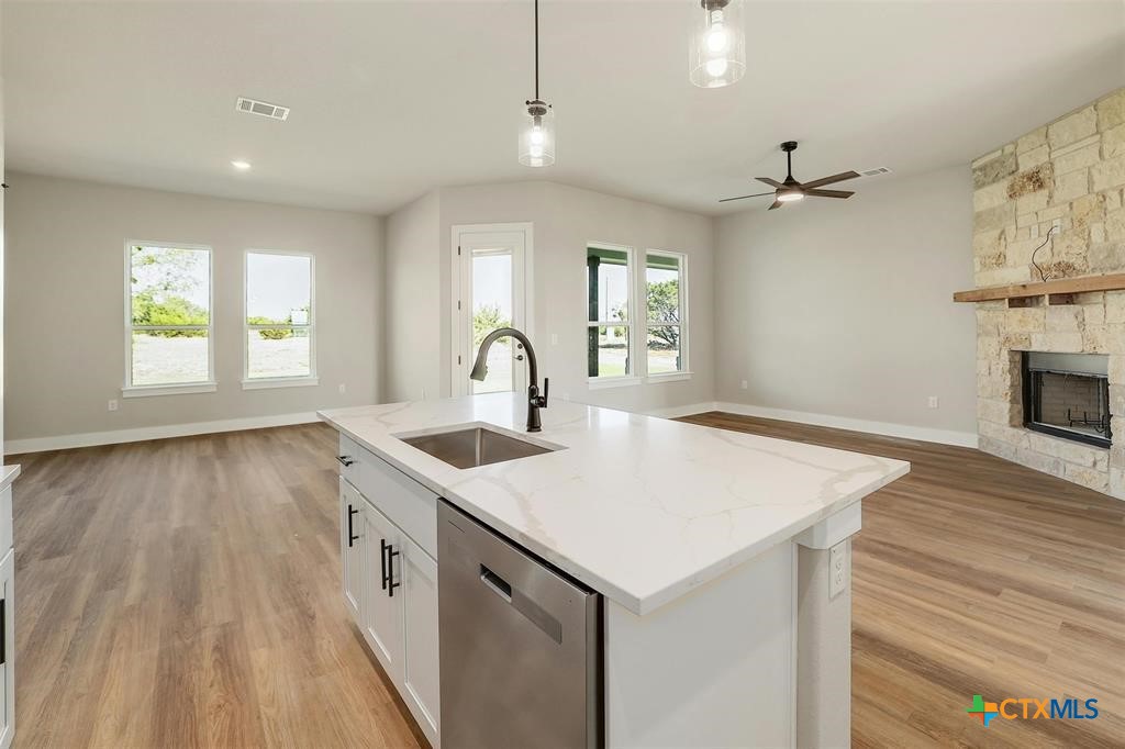 111 Draper Lane Property Photo 11