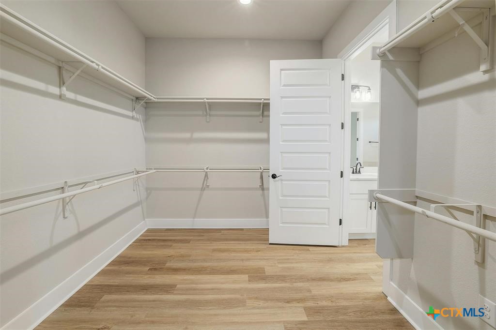 111 Draper Lane Property Photo 19