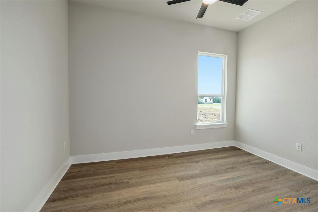 111 Draper Lane Property Photo 24