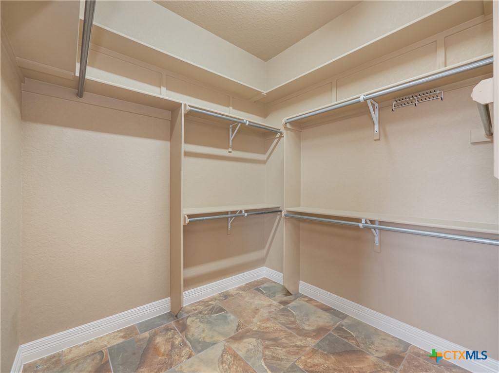 2455 Fm 465 Property Photo 20