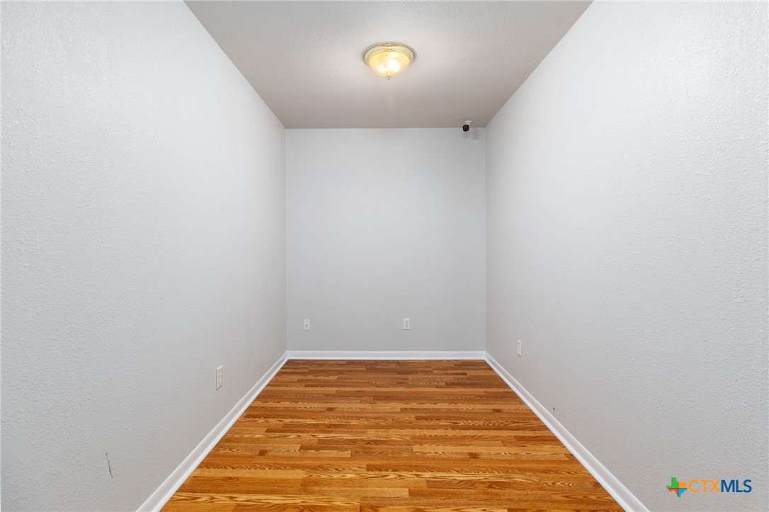 1110 Lazy Lane Property Photo 14