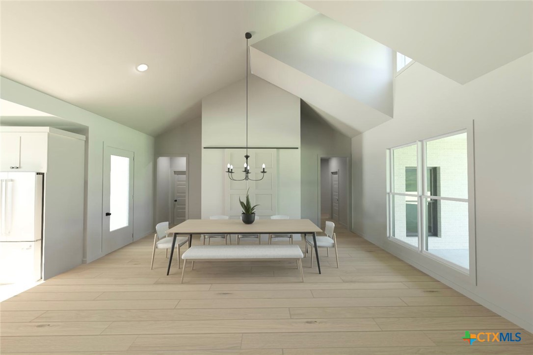 16042 Honey Ridge Drive Property Photo 8