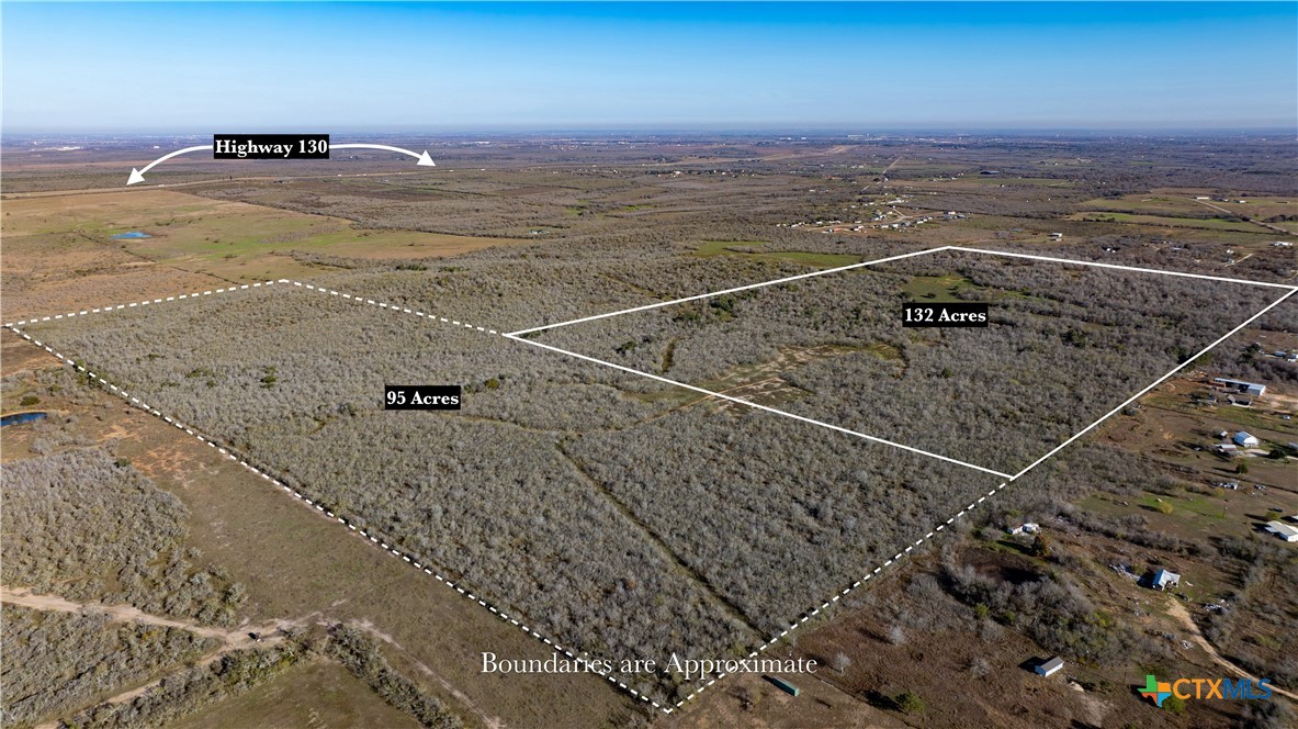 399 Seals Creek Road Property Photo 2