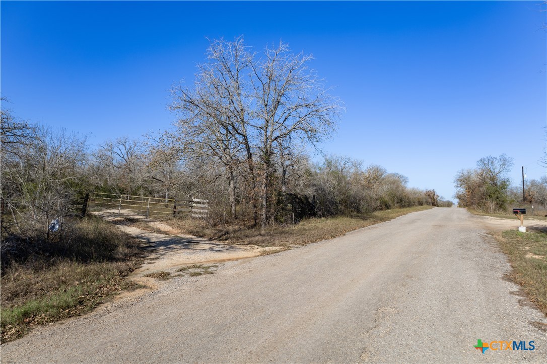 399 Seals Creek Road Property Photo 12