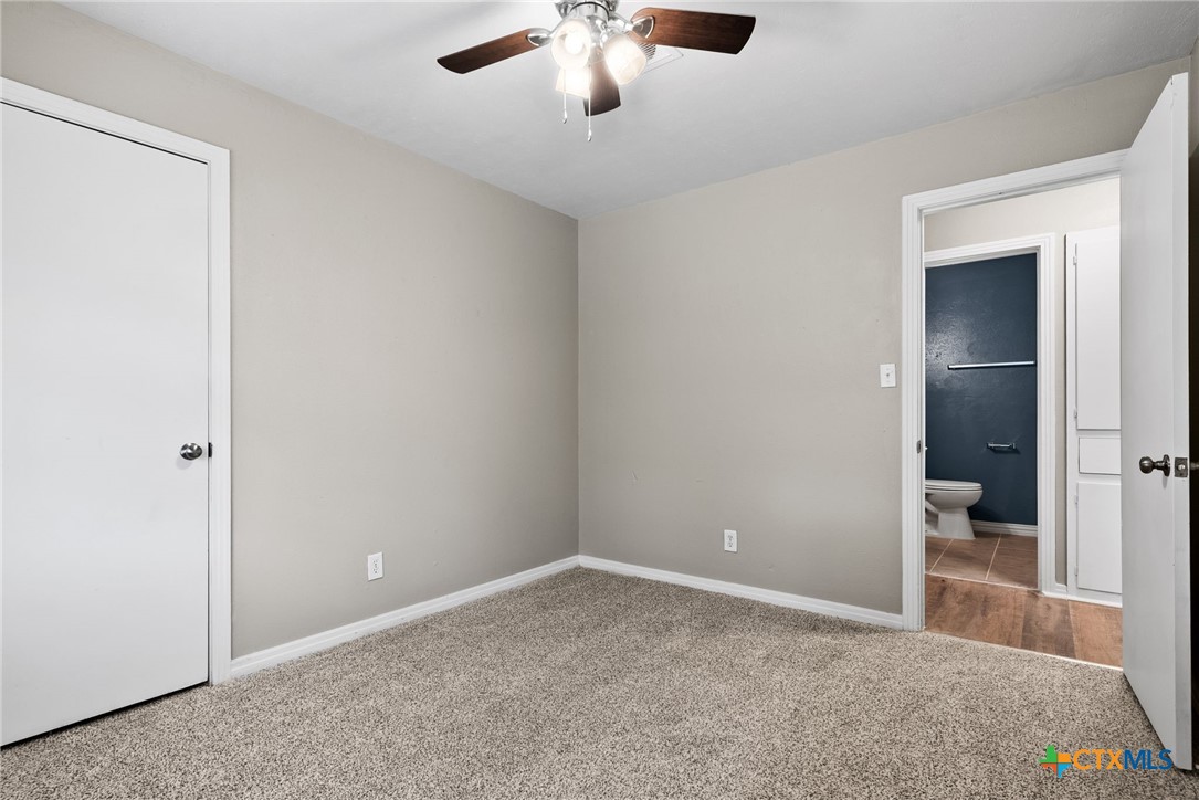 110 North Drive Property Photo 14