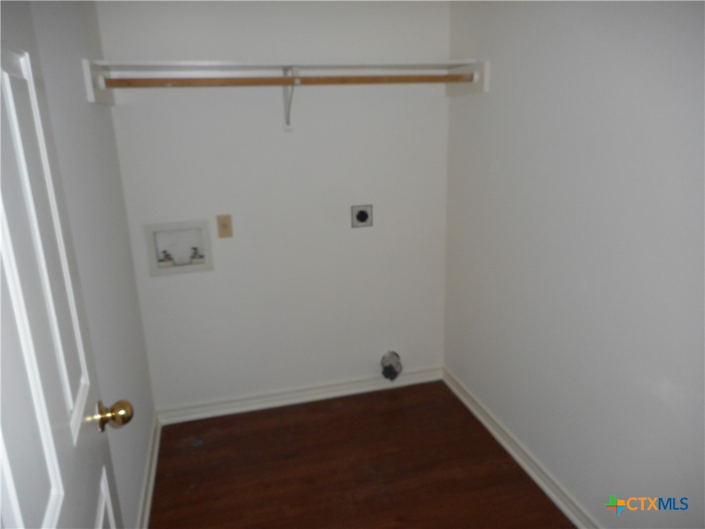 219 Belmoor Lane Property Photo 7