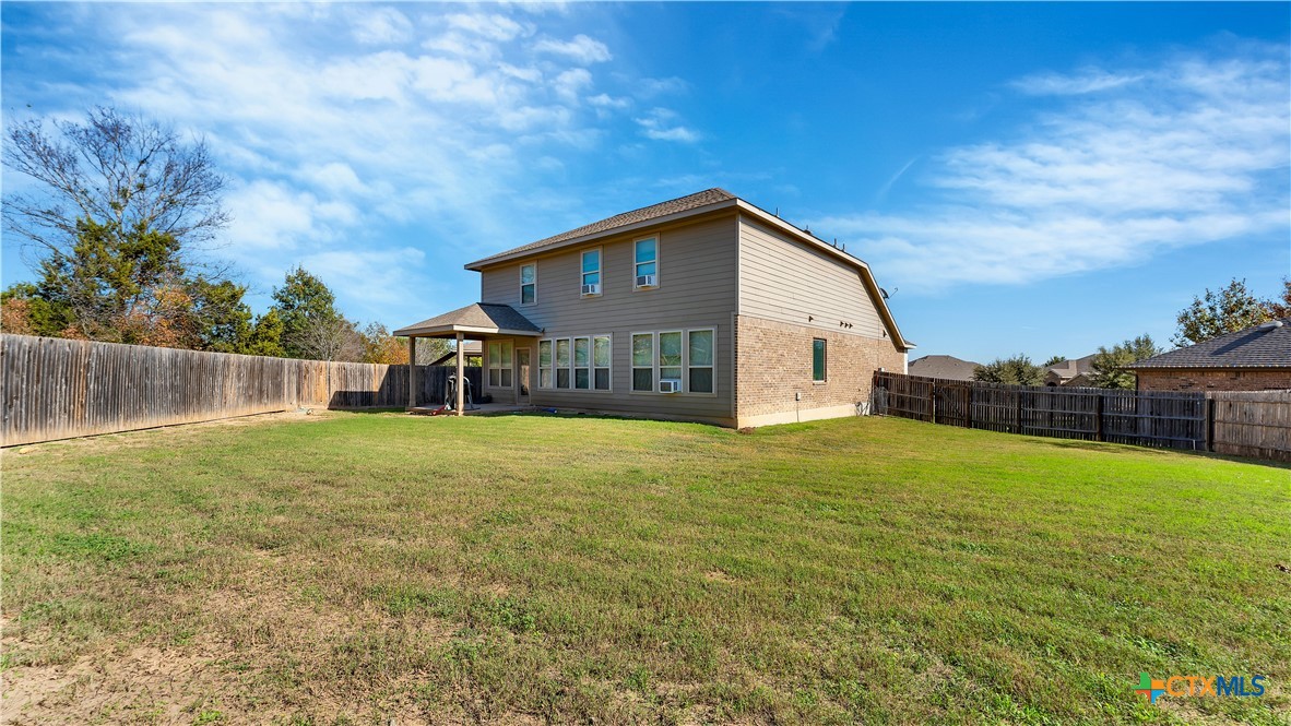 5613 Cross Over Road Property Photo 6