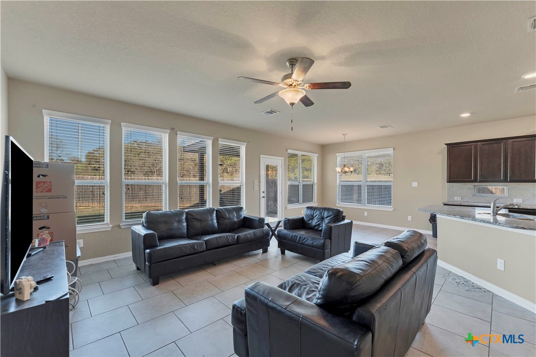 5613 Cross Over Road Property Photo 11