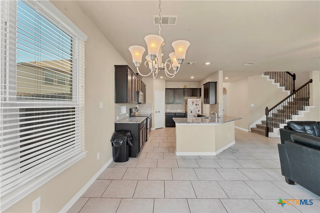 5613 Cross Over Road Property Photo 17