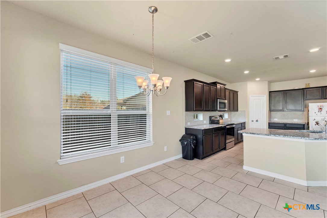 5613 Cross Over Road Property Photo 18