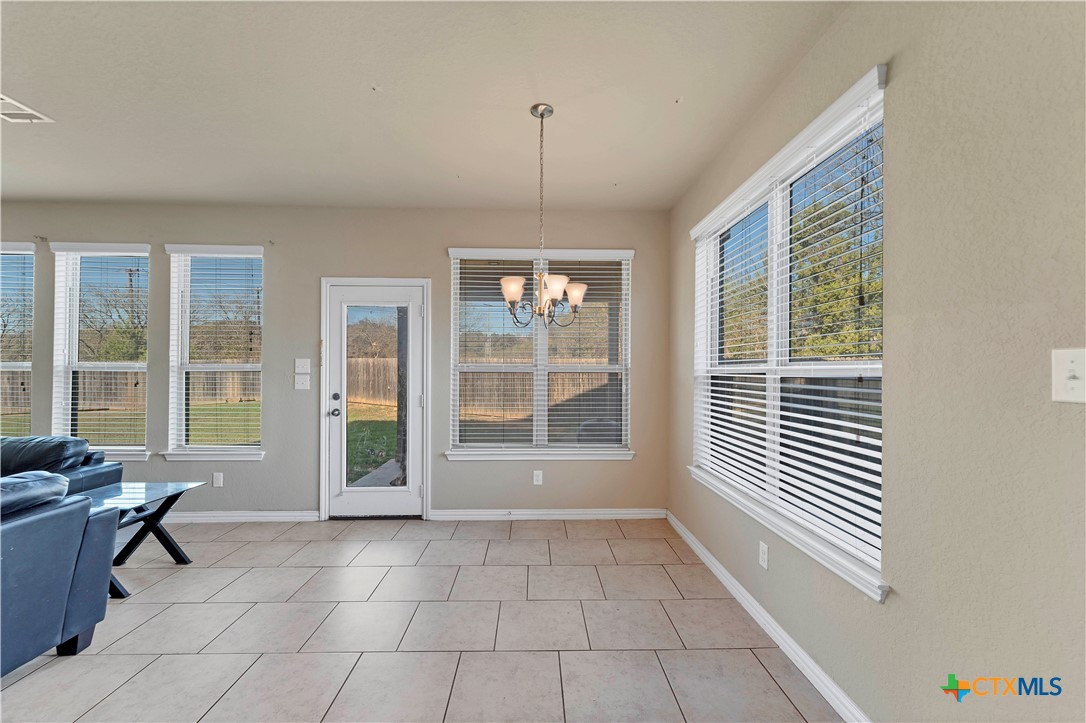 5613 Cross Over Road Property Photo 20