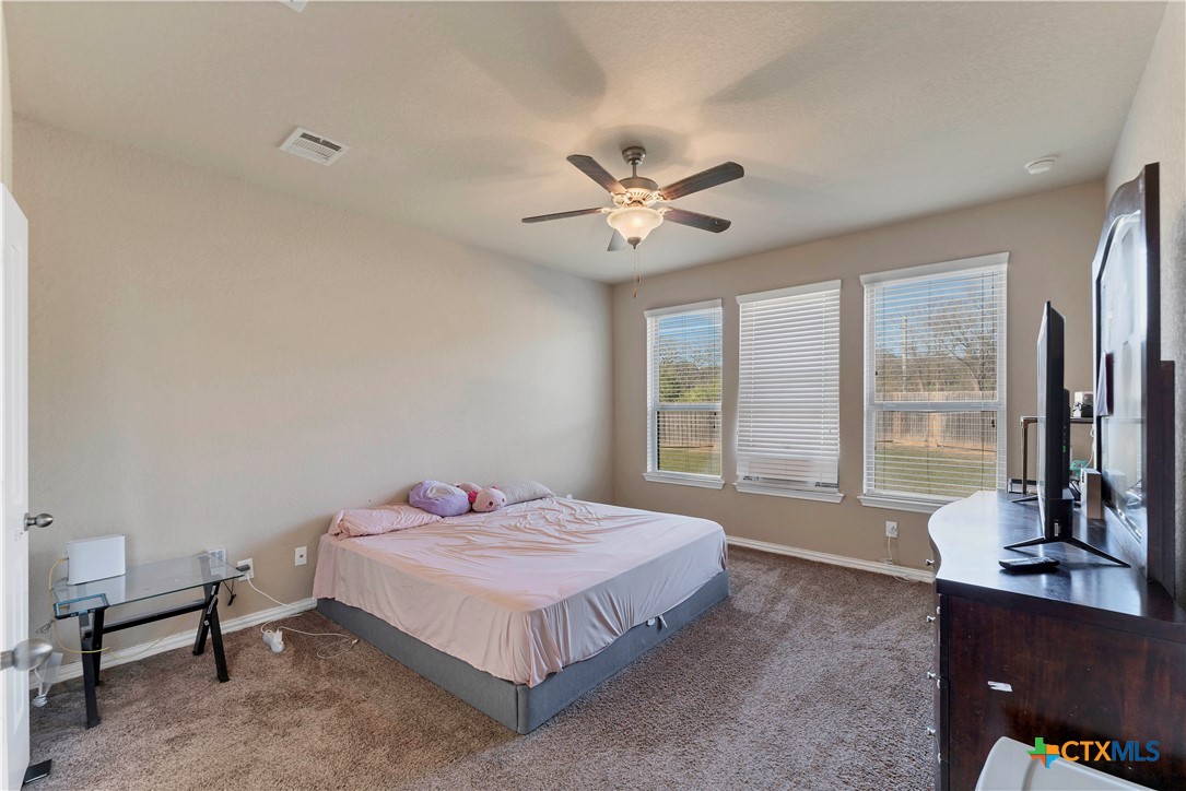5613 Cross Over Road Property Photo 37