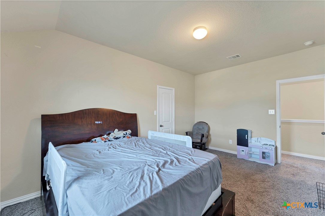 5613 Cross Over Road Property Photo 47