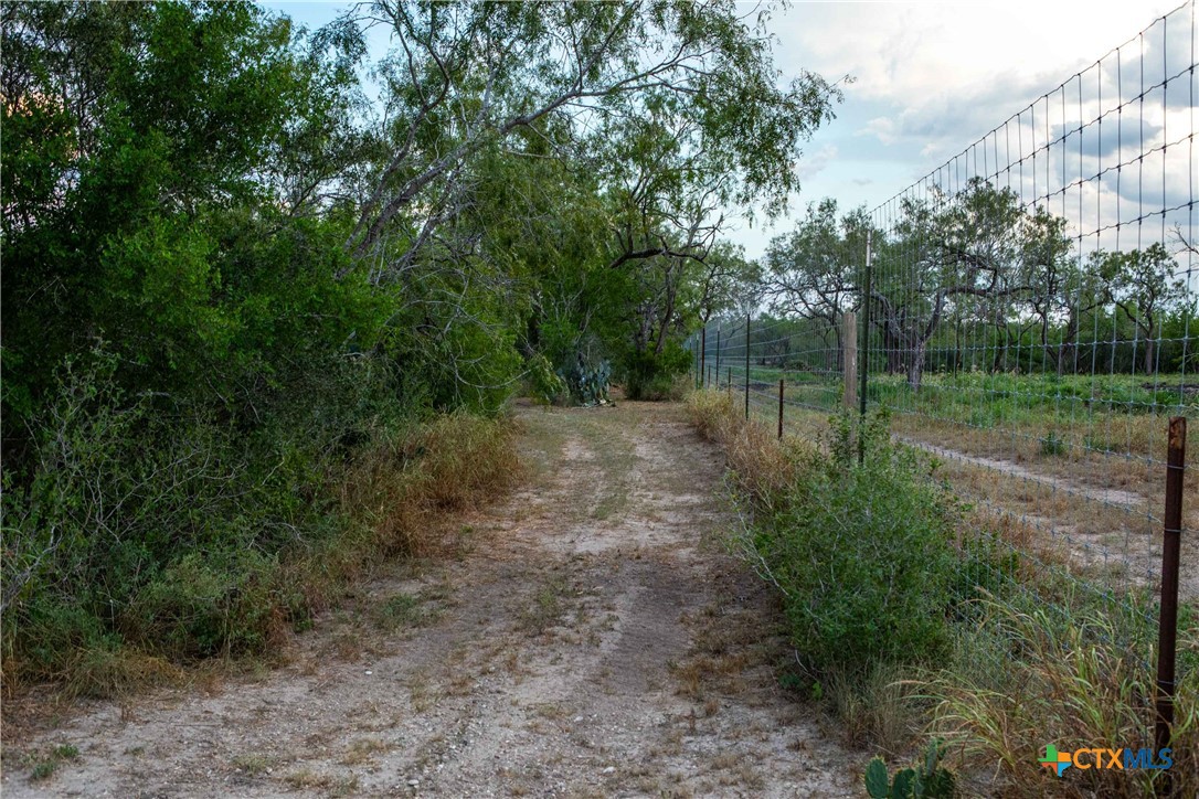 000 Cr376 Property Photo 9