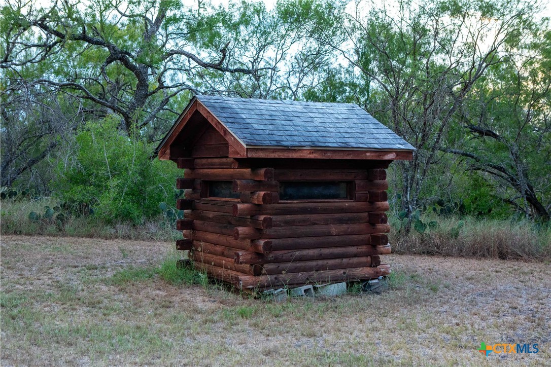 000 Cr376 Property Photo 13