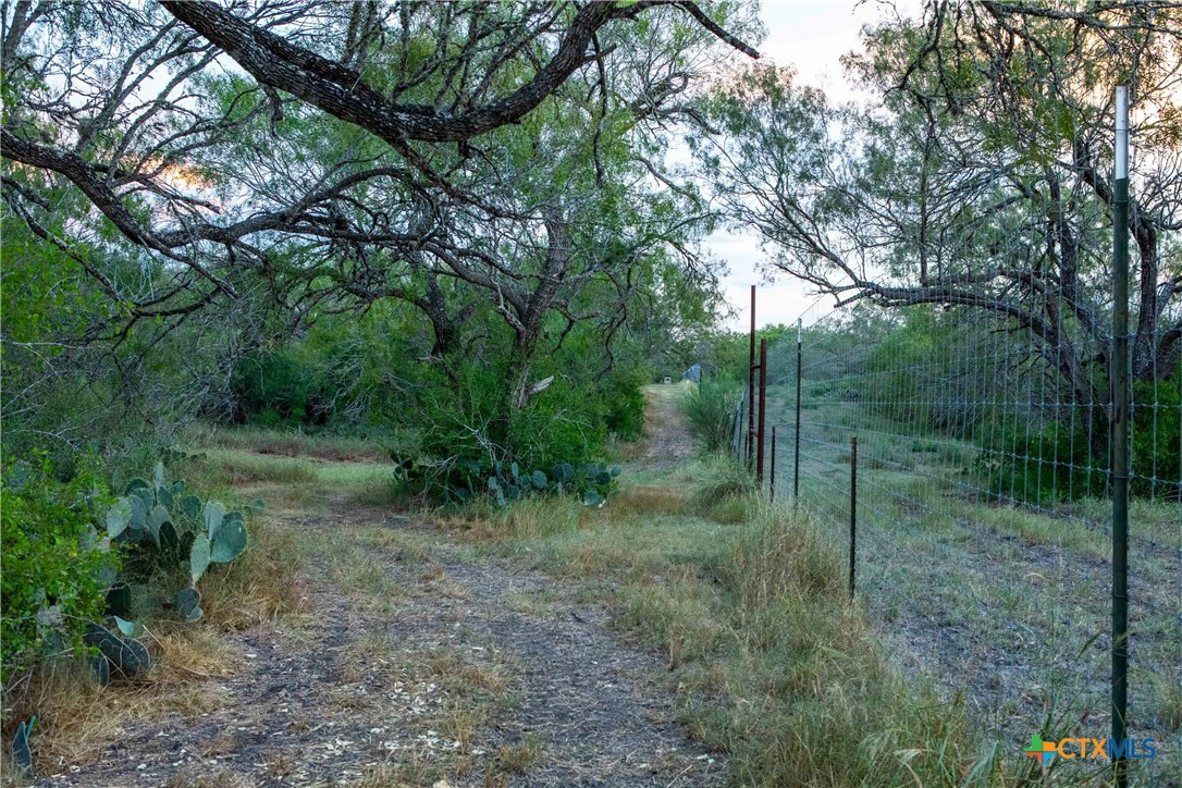 000 Cr376 Property Photo 16