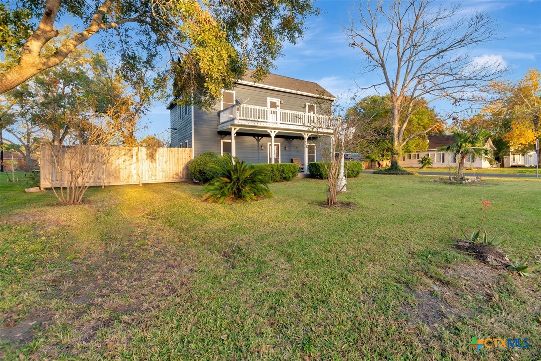 411 S Washington Property Photo 3