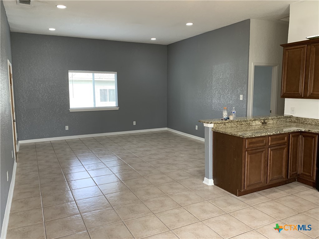 1903 Tanglewood Trail Property Photo 8