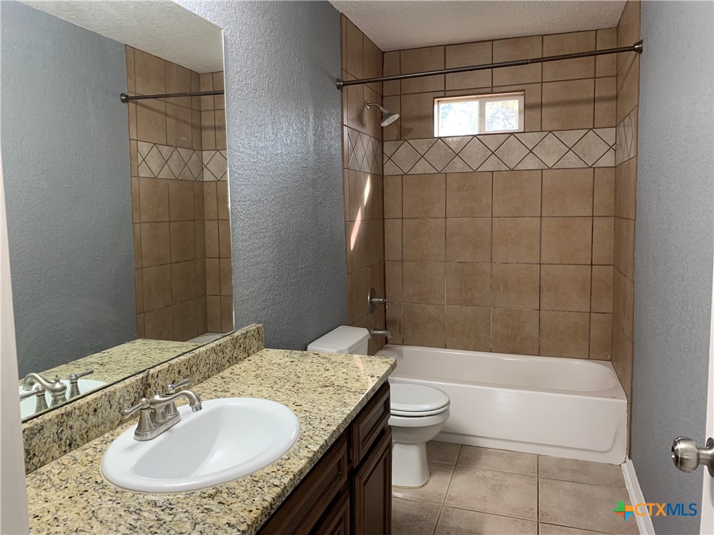 1903 Tanglewood Trail Property Photo 11
