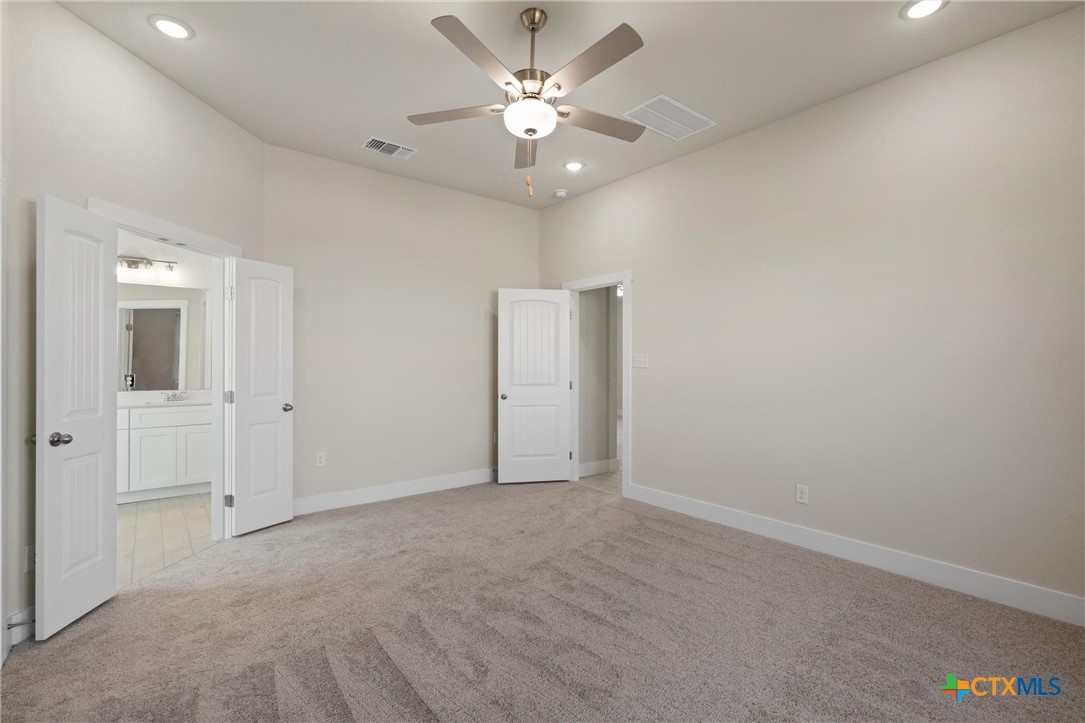 19141 Ariel Elena Way Property Photo 19
