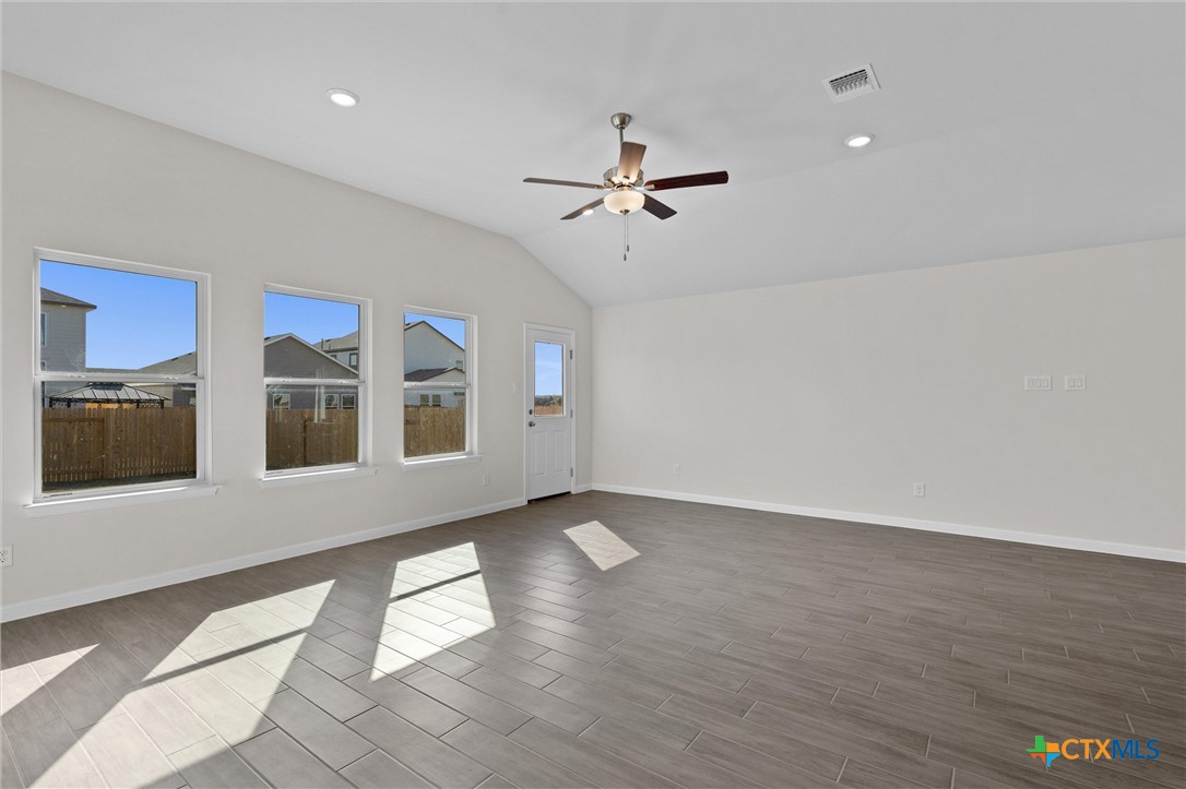 312 Windstar Road Property Photo 10
